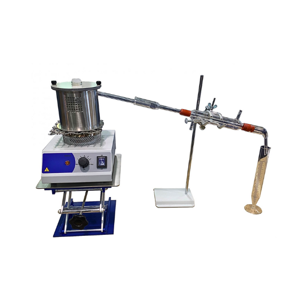Appareil de distillation des bitumes fluidifiés et fluxés (fractionnée)
