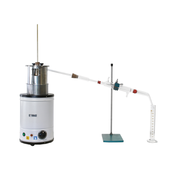 Appareil de distillation des bitumes fluidifiés et fluxés (fractionnée)