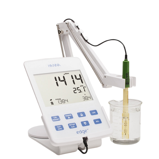 [HI2003-02] Laboratory Conductivity meter